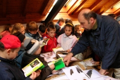 19 aprile 2005 - Mostra itinerante dei nidi e delle tracce di proprietà della Riserva di caccia di Forno di Zoldo, organizzata a Santa Giustina a cura dell'A.C.B.